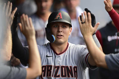 Alcantara homers, D-Backs finally beat Mets in New York