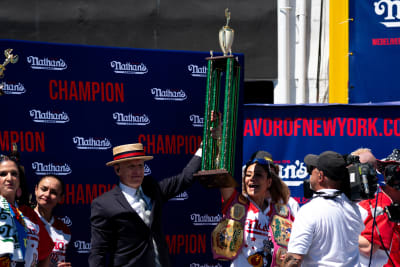 Blue Jays welcome Joey Chestnut for return of Loonie Dogs Night