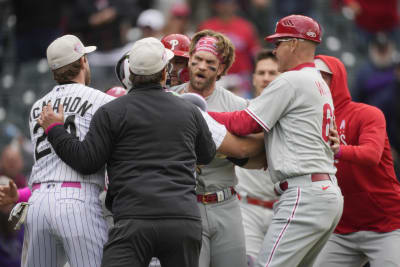 Kyle Schwarber homers, Bryce Harper ejected but Phillies fall to