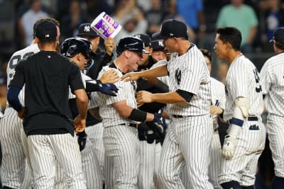 Judge hits 43rd HR, Yanks beat Ms 7-2 for winning home mark