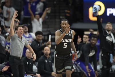 Suns top Kings 120-109 with Durant watching from bench