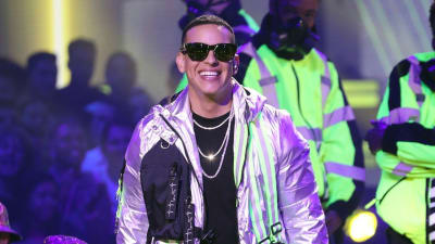 Ozuna, J Balvin & More Pay Tribute To Daddy Yankee At Premio Lo Nuestro