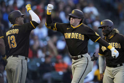 Wil Myers' solo homer (4), 09/07/2022