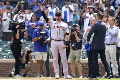 Bryant cheered in Wrigley return, Giants win 5th in row