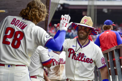 Bryce Harper honors Roy Halladay with jersey number switch