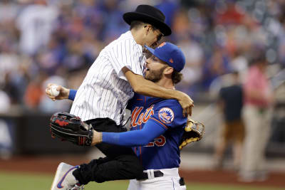 Mets closer Edwin Diaz throws off mound but too early to talk a late-season  return, National Sports