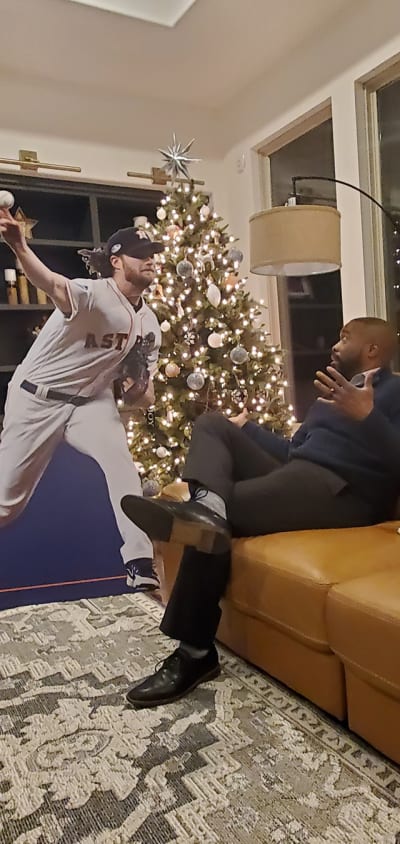 KPRC 2′s Keith Garvin took Gerrit Cole (a cutout) home: This is how his  wife reacted