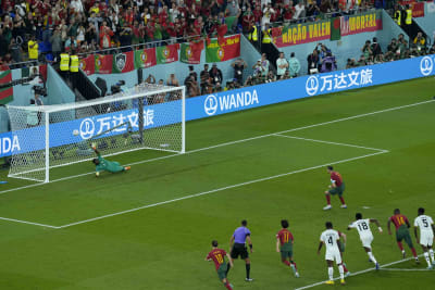 Ronaldo makes World Cup history, Portugal beats Ghana 3-2