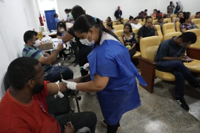 Virus Disrupting Rio's Carnival for First Time In a Century