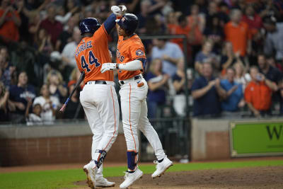 Alvarez has 3 HRs, Astros down A's to clinch playoff berth