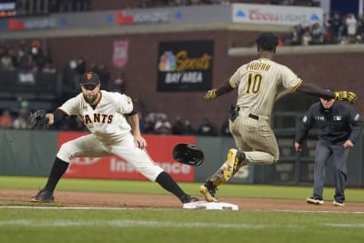 Twin win: Rogers gets save, brother loss as Pads top Giants