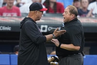 Guardians manager Terry Francona works on pizza-cooking skills: 'Tito Pie'  coming soon 