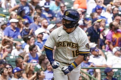 Contreras, plunked for 3rd time by Brewers, hits 2-run HR to lead Cubs'  rally