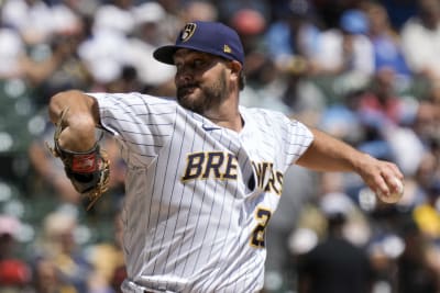 Wade Miley stars as Brewers beat Yu Darvish, Padres 1-0