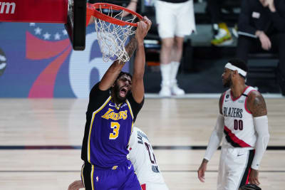 Photos: Lakers vs Trail Blazers (2/2/22) Photo Gallery