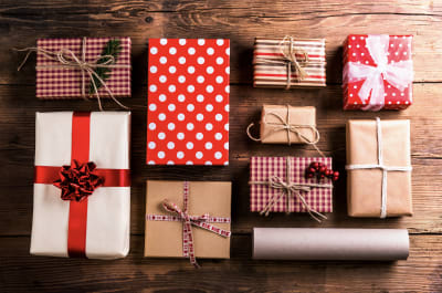 Best gifts for sales girls under 200