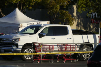 Woodland Hills man arrested in fatal shooting at Fallbrook Center