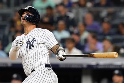 Gleyber Torres' two-run home run, 03/23/2022