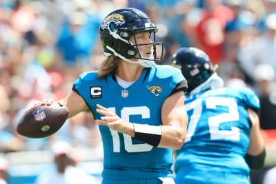 Lawrence, Jaguars continue playoff push, outclass Jets 19-3