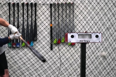 The bat, man: Cardinals Goldschmidt swings new lab-designed