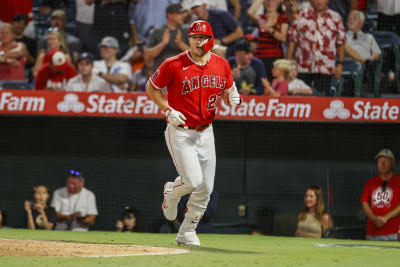 Trout Ties Angels' HR Record, Then Scores Winning Run