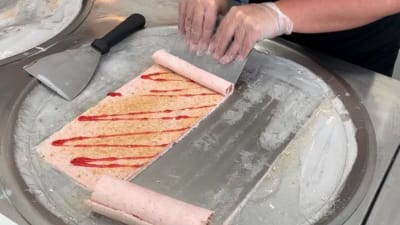 Ice cream roll making plate top