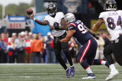 Jackson's strong 2nd half helps Ravens top Bucs 27-22