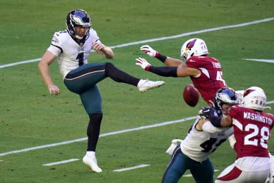 Larry Fitzgerald facing his favorite defense: Eagles