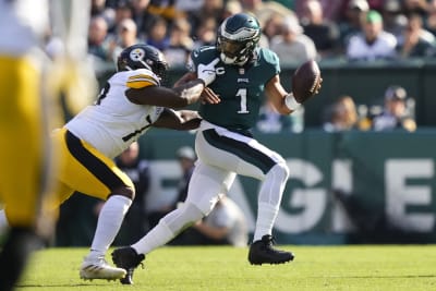 Jalen Hurts' breakout earns Eagles a reprieve from NFL draft's quarterback  roulette