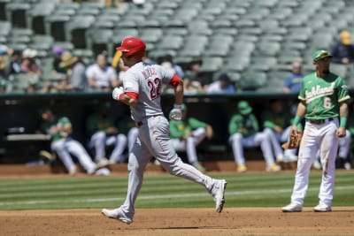 Vogelbach grand slam in ninth caps comeback, Brewers shock Cards 6-5