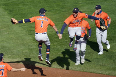 Ex-A's outfielder Josh Reddick relieved Astros won't face Oakland