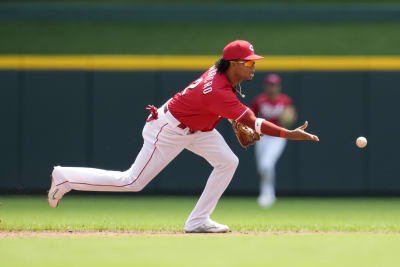 Phillies reinstate pitcher Seranthony Dominguez from IL