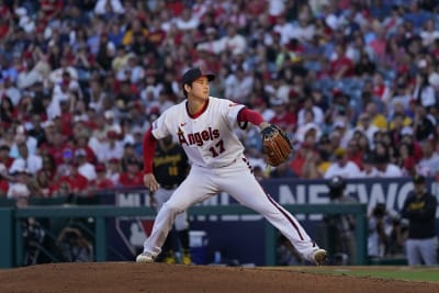 Ji-Man Choi hits home run off Gerrit Cole