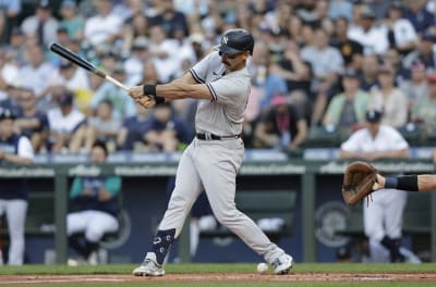 Mariners' J.P. Crawford expected to be ready for opening day after fouling  ball off foot in practice