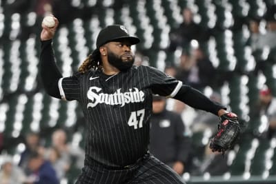 La Russa's extra-inning gaffe stings White Sox in loss