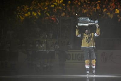 Golden Knights raise 2022-23 Stanley Cup championship banner