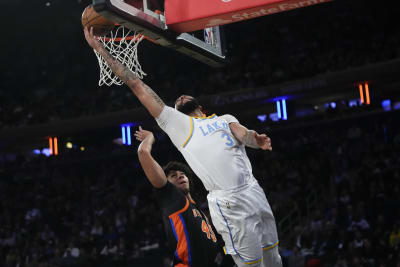 KNICKS: Kobe leads Lakers past New York