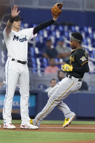 Pirates reinstate Yoshi Tsutsugo, Ben Gamel from IL in time for Yankees  series