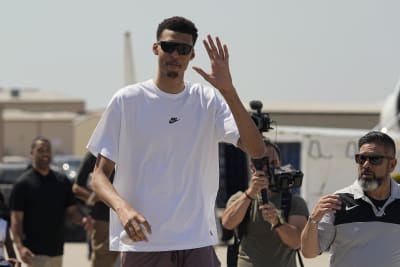 Spurs fan shop at San Antonio airport opens