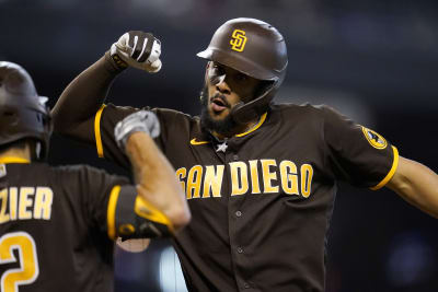 padres uniforms yesterday