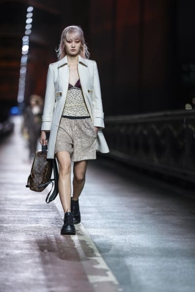 Louis Vuitton turns Seoul bridge into massive runway for pre-fall show