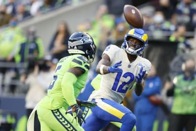 Stafford, Rams beat Seahawks 26-17; Wilson injures finger