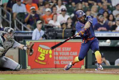 Houston Astros: Team should not rush Altuve and Springer back