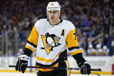 Yevgeni Malkin cross-check, Yevgeni Malkin cross-checked Er…