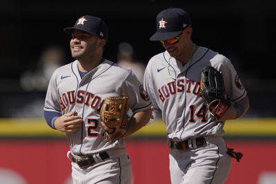 Gurriel stays hot, Verlander solid, Astros blank Nats 8-0