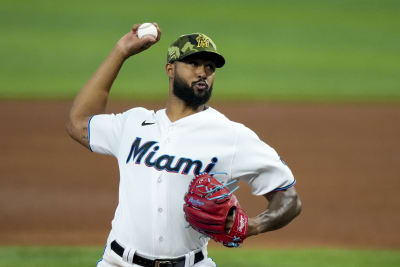 Sandy Alcantara of the Miami Marlins delivers a pitch against the News  Photo - Getty Images