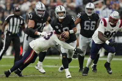 Las Vegas' Statue of Liberty gets Raiders jersey ahead of season opener