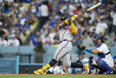 De La Cruz goes for cycle and Votto hits 2 clutch homers as streaking Reds  stop Braves 11-10