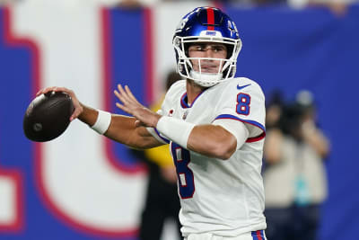 Daniel Jones Leads Giants to Narrow 23-16 Victory: QB Report Card