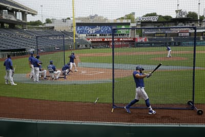 Royals program offers fan cutouts for stands - ESPN